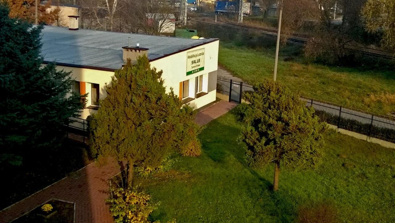 Отели эконом-класса Dom Wycieczkowy SALUS Сандомир-11